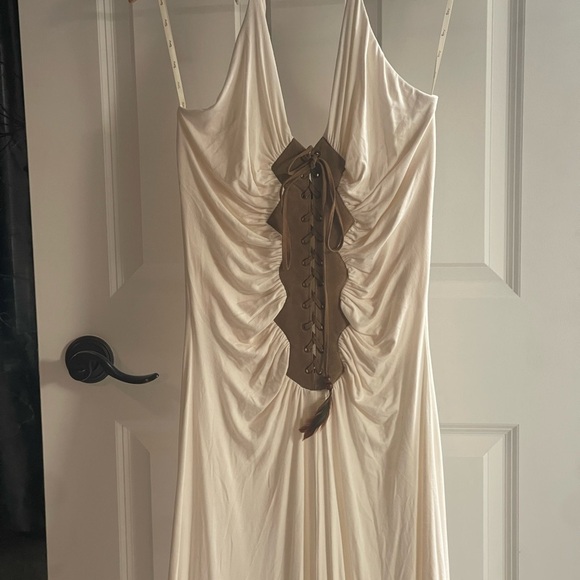 SKY Brand Halter Gown Dramatic Open Back Rayon Spandex Blend Pocahontas Large - Picture 3 of 11